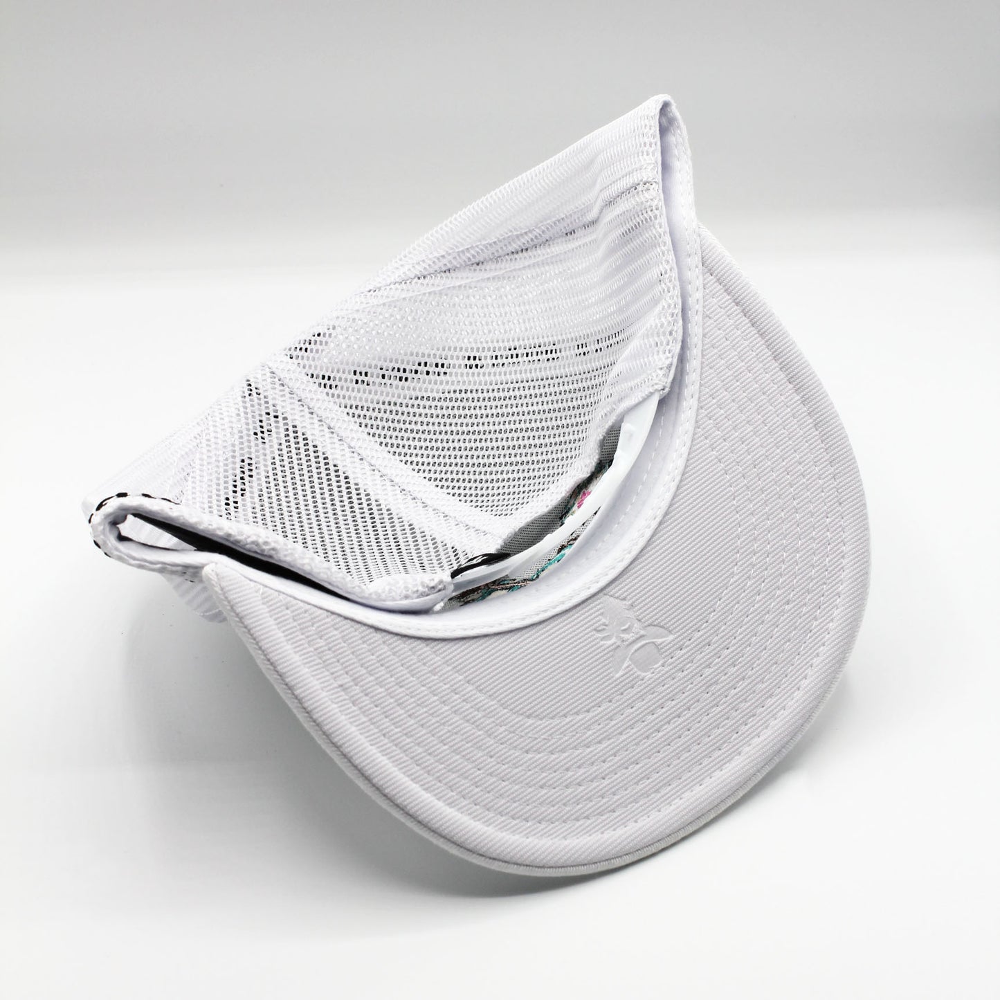 De Rancho Arrow Hat (White) DR047