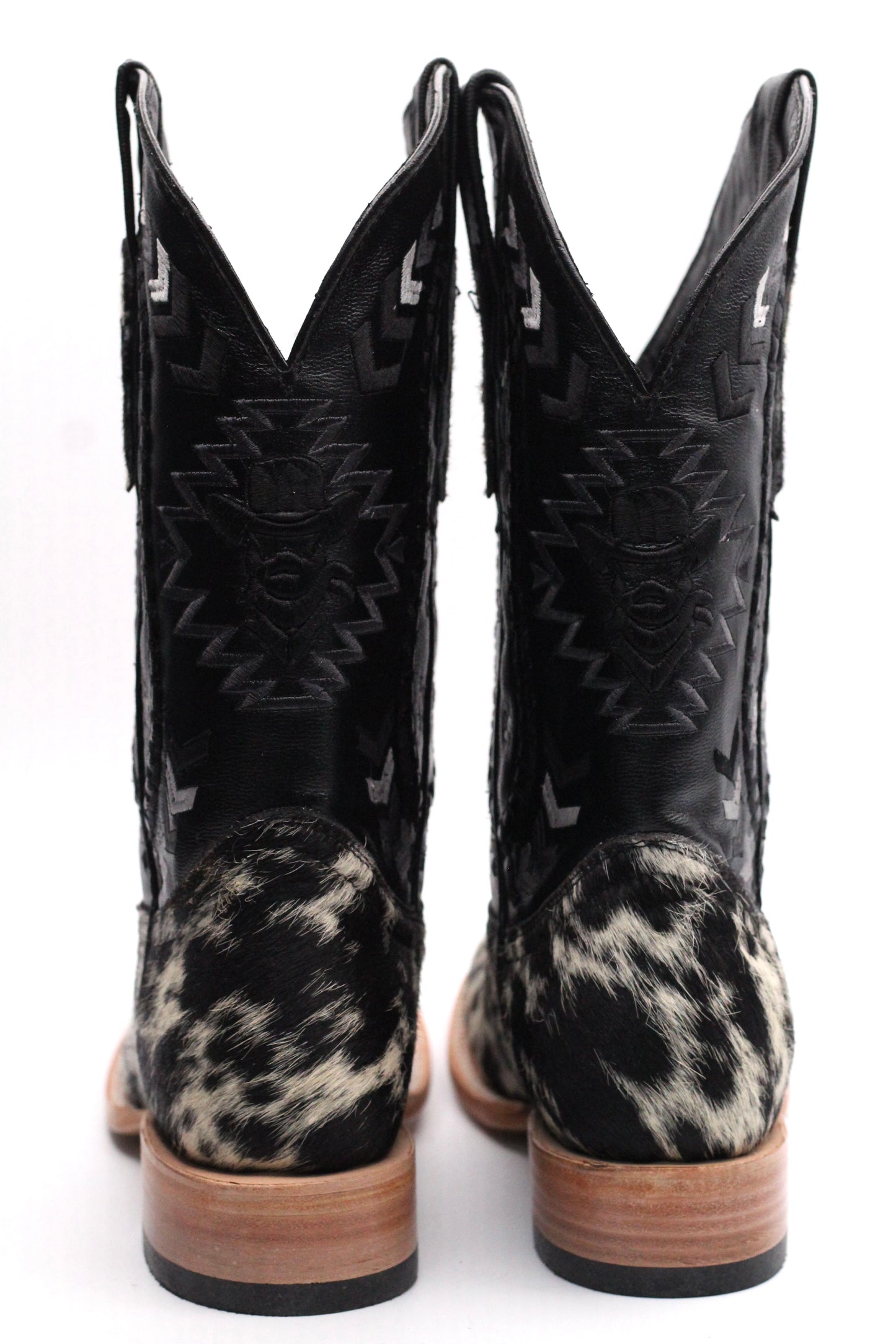 DR COWHIDE BOOT (Black)