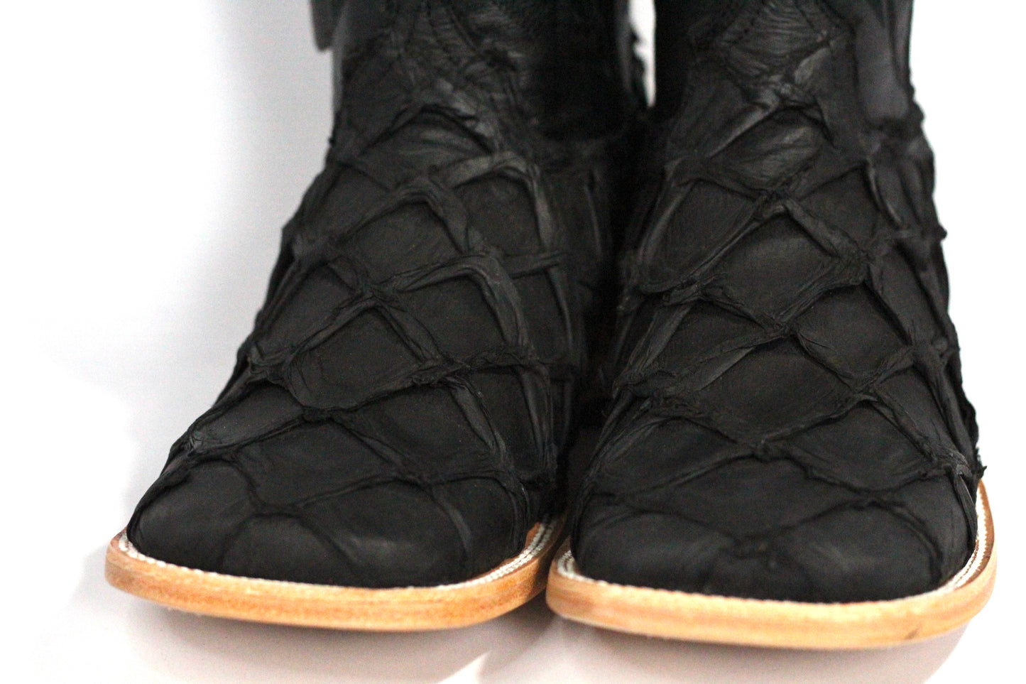 DR Pescado Boot (Black)