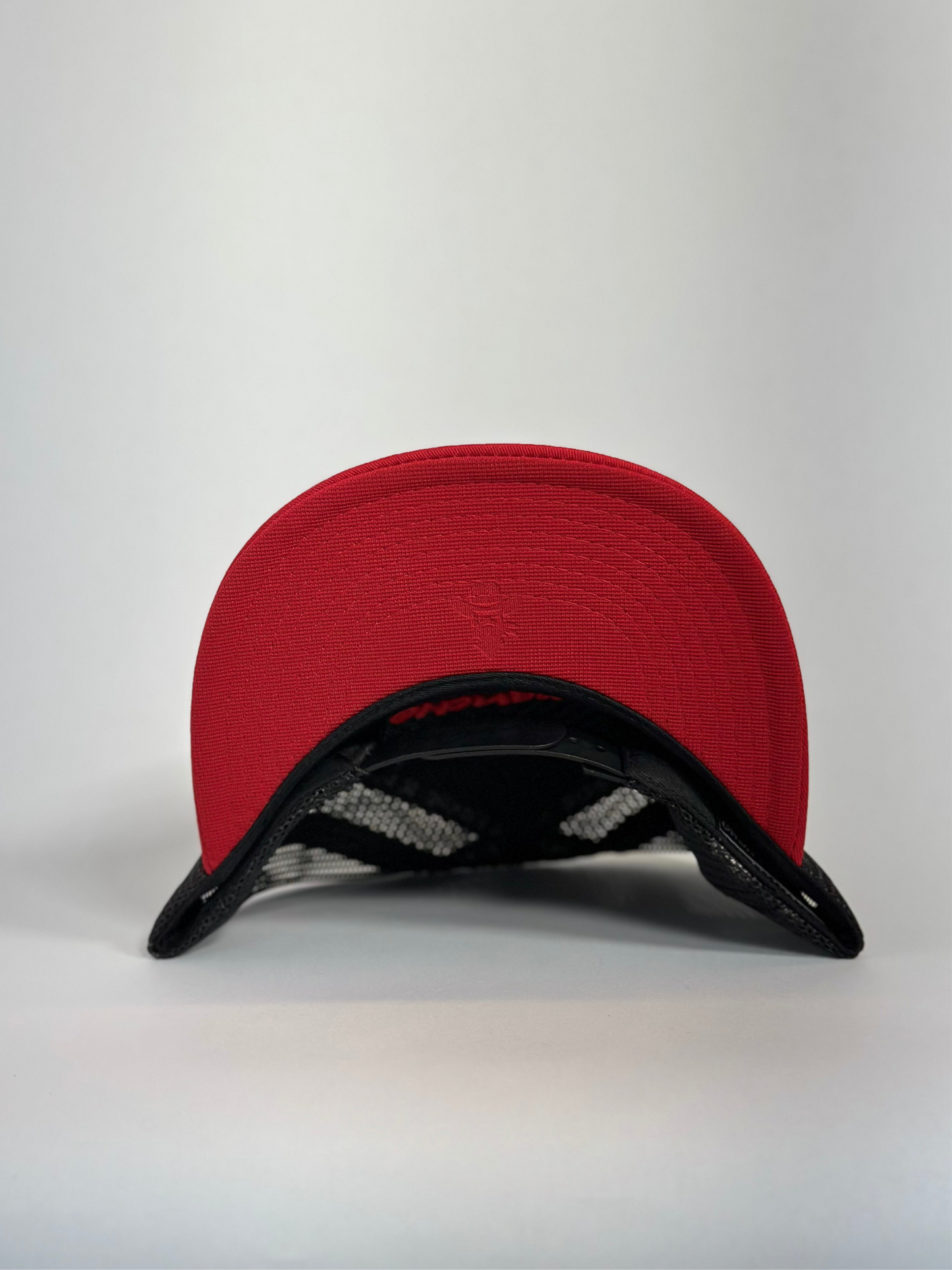 De Rancho Circle Dust (Red) DR214